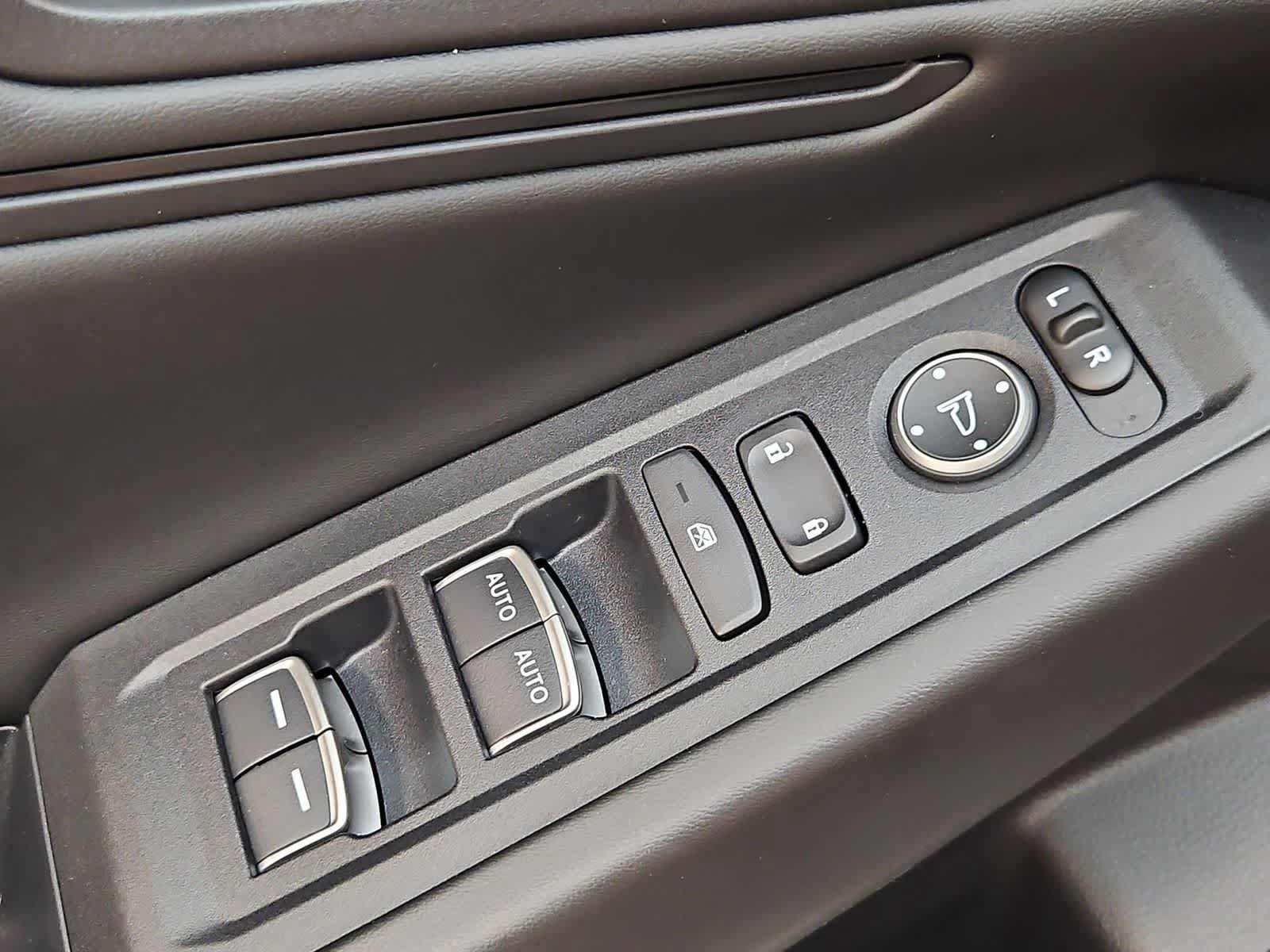 Certified 2023 Honda Accord EX image 17