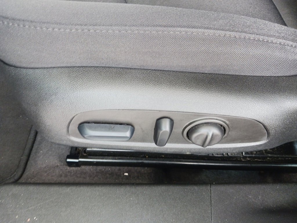 Used 2023 Chevrolet Malibu LT image 11