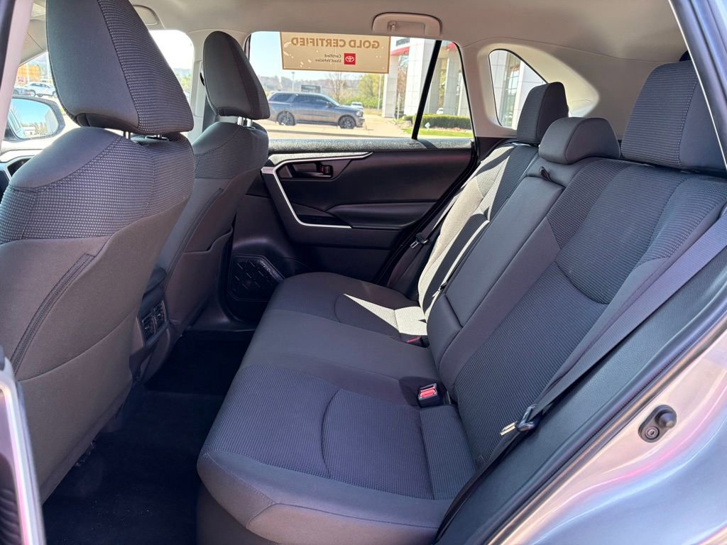 Certified 2025 Toyota RAV4 LE AWD/4WD image 13