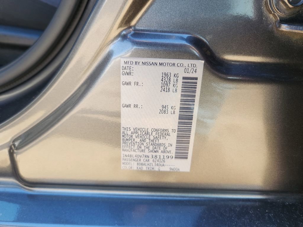 Used 2024 Nissan Altima 2.5 SV image 36