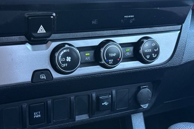 Used 2022 Toyota Tacoma SR5 image 21