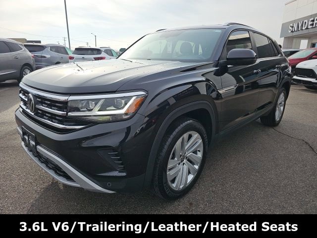 Used 2023 Volkswagen Atlas Cross Sport SE image 3