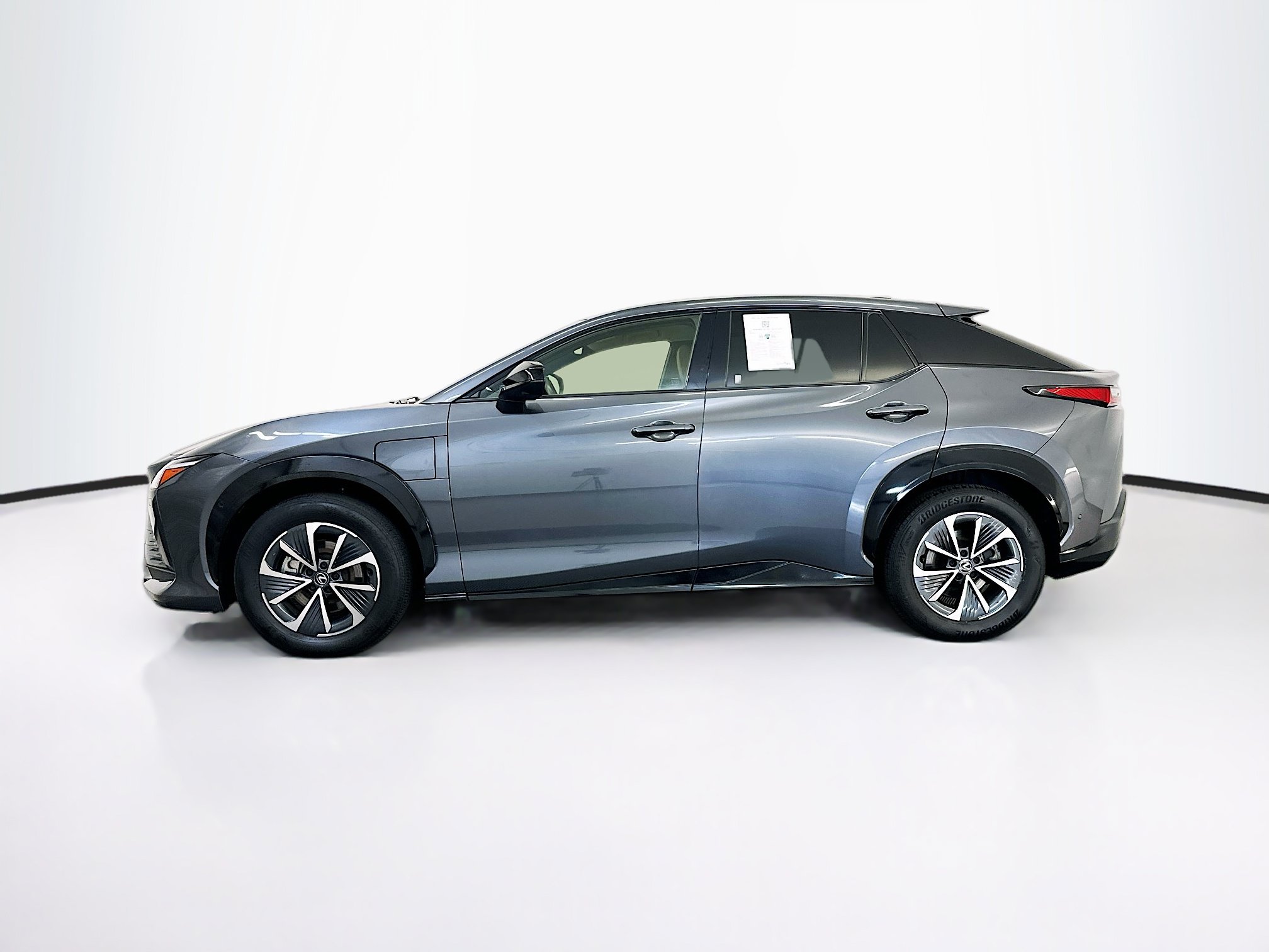 Used 2023 Lexus RZ 450e Premium w/ Technology Package AWD/4WD image 4
