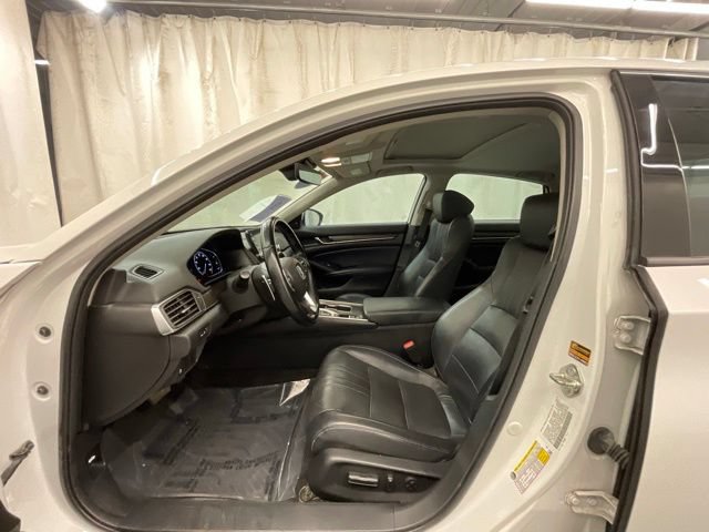 Used 2018 Honda Accord EX-L image 10