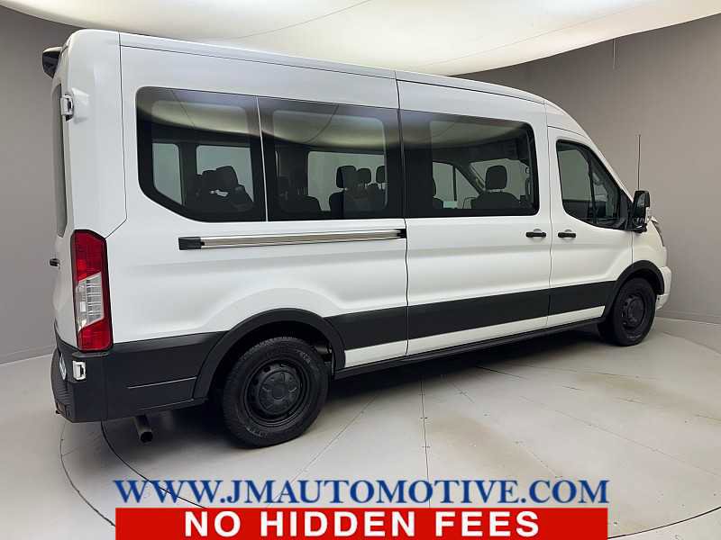 Used 2023 Ford Transit 350 XLT image 5