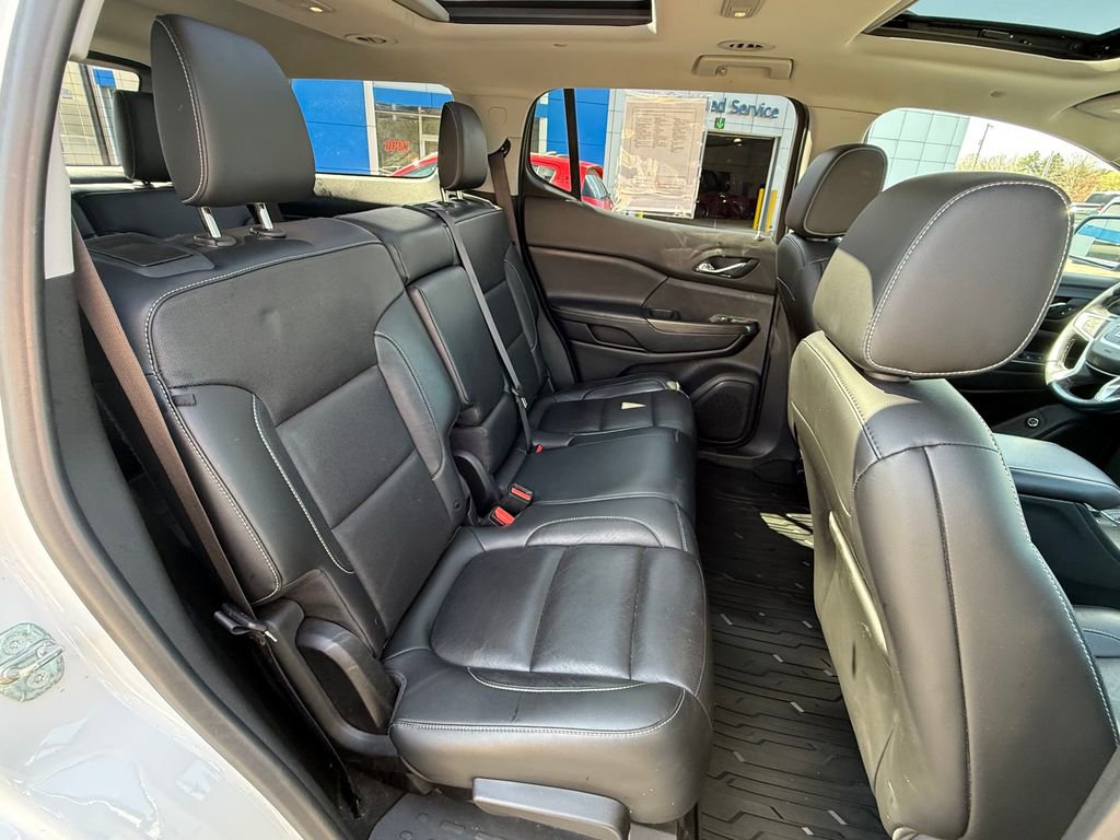 Certified 2019 GMC Acadia SLT w/ Black Edition AWD/4WD image 30