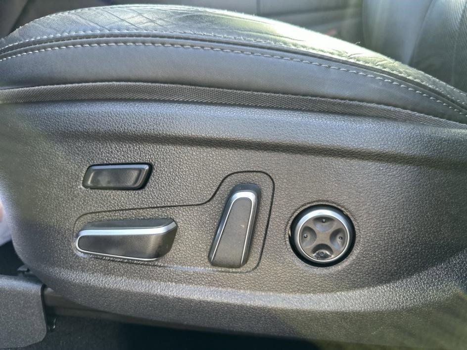 Used 2022 Hyundai Santa Fe Calligraphy image 26