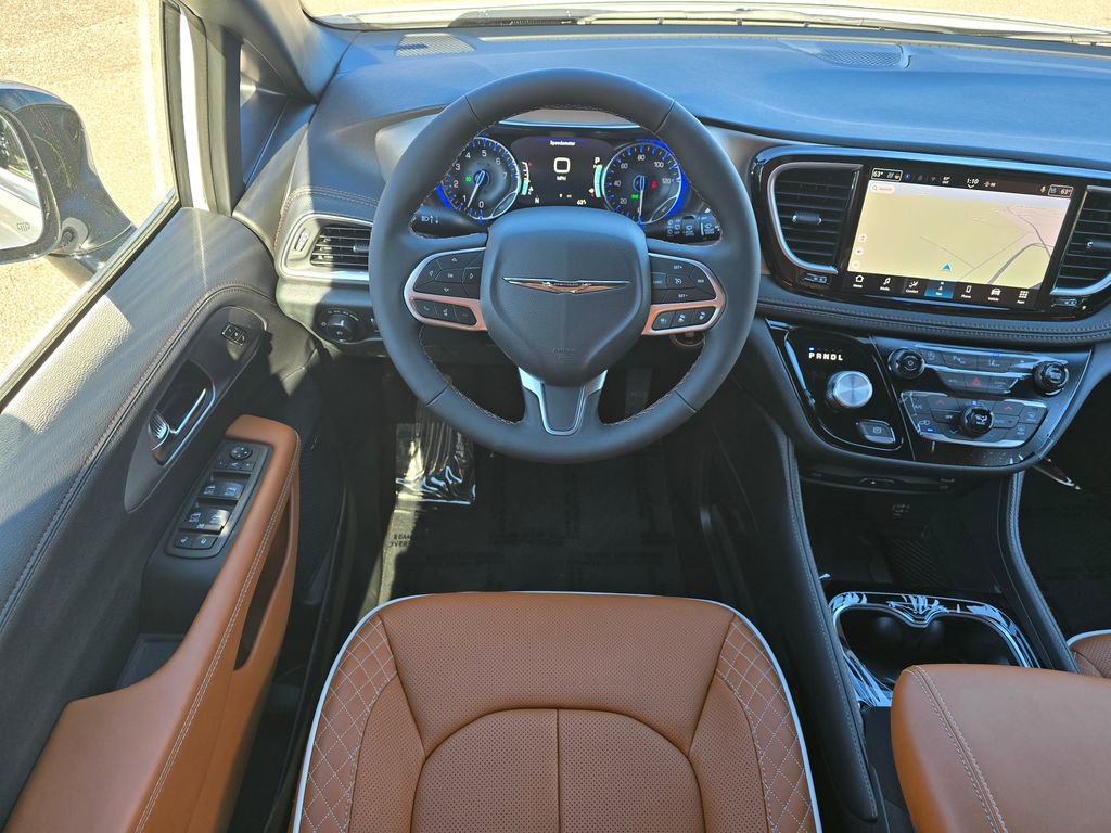 New 2026 Chrysler Pacifica Pinnacle image 30
