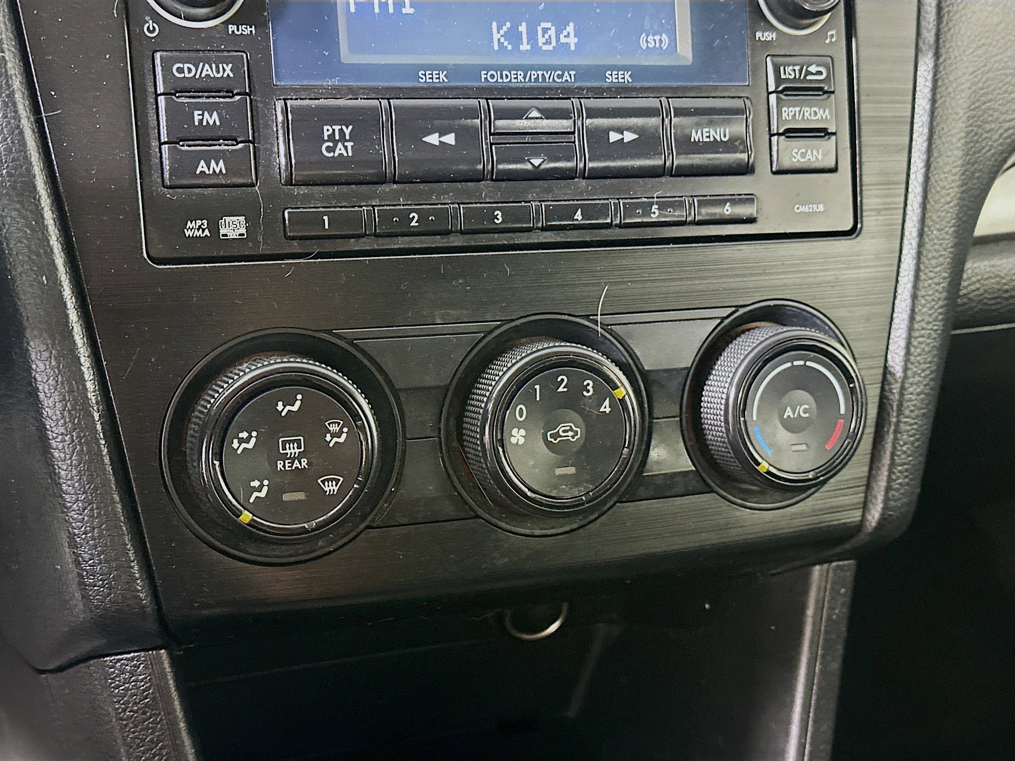 Used 2014 Subaru Impreza 2.0i Premium w/ All-Weather Package w/CVT image 21