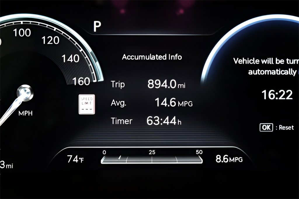 Used 2023 Genesis GV80 2.5T w/ Prestige Package image 32