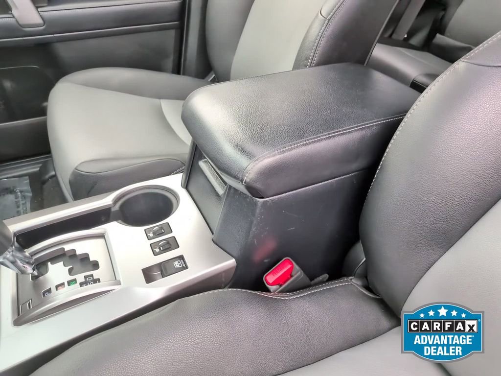 Used 2022 Toyota 4Runner SR5 Premium w/ Moonroof Package AWD/4WD image 21