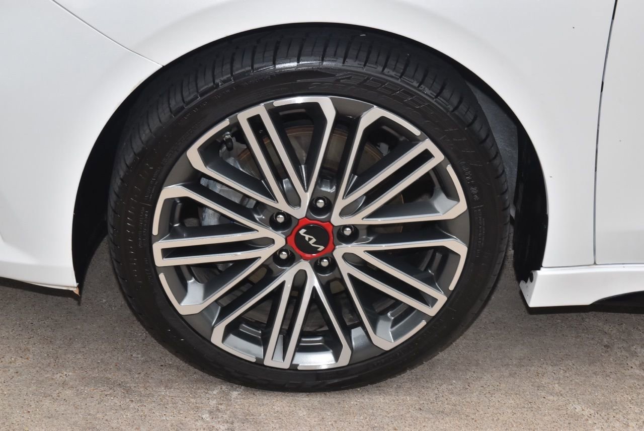 Used 2022 Kia Forte GT w/ GT Technology Package FWD image 37