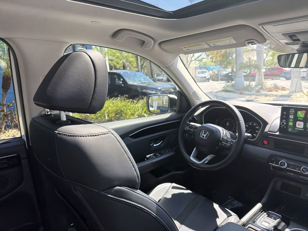 Used 2023 Honda Pilot Elite image 14