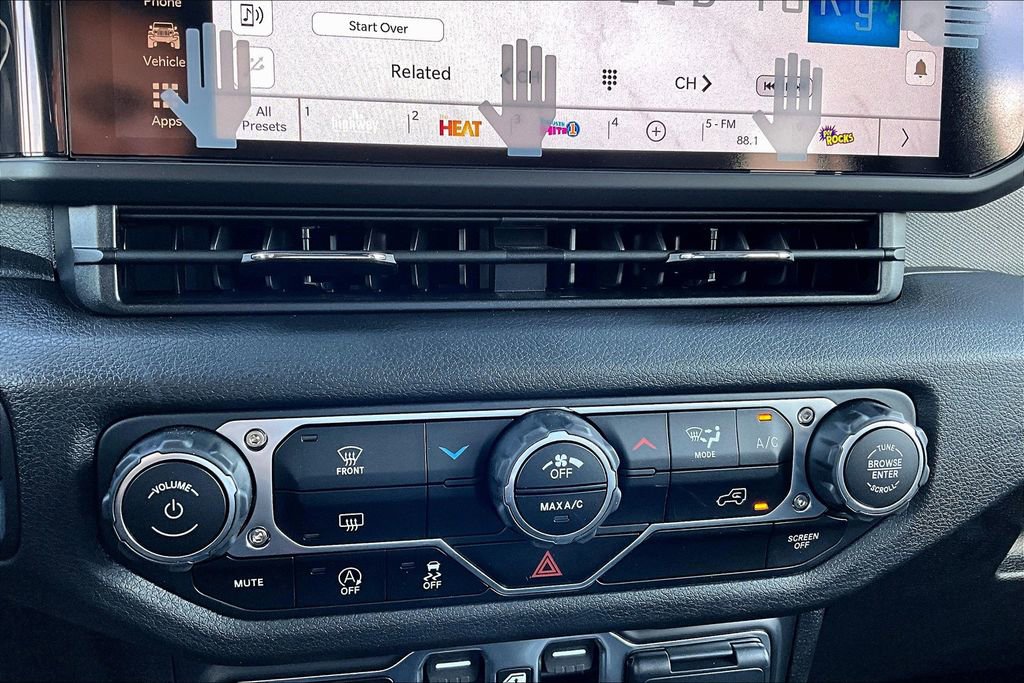 New 2025 Jeep Wrangler Sport S image 27