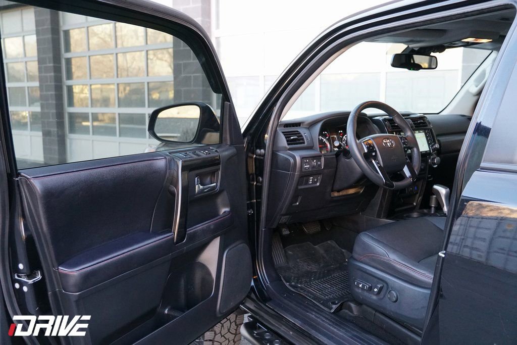 Used 2022 Toyota 4Runner TRD Off-Road Premium w/ Moonroof Package image 16