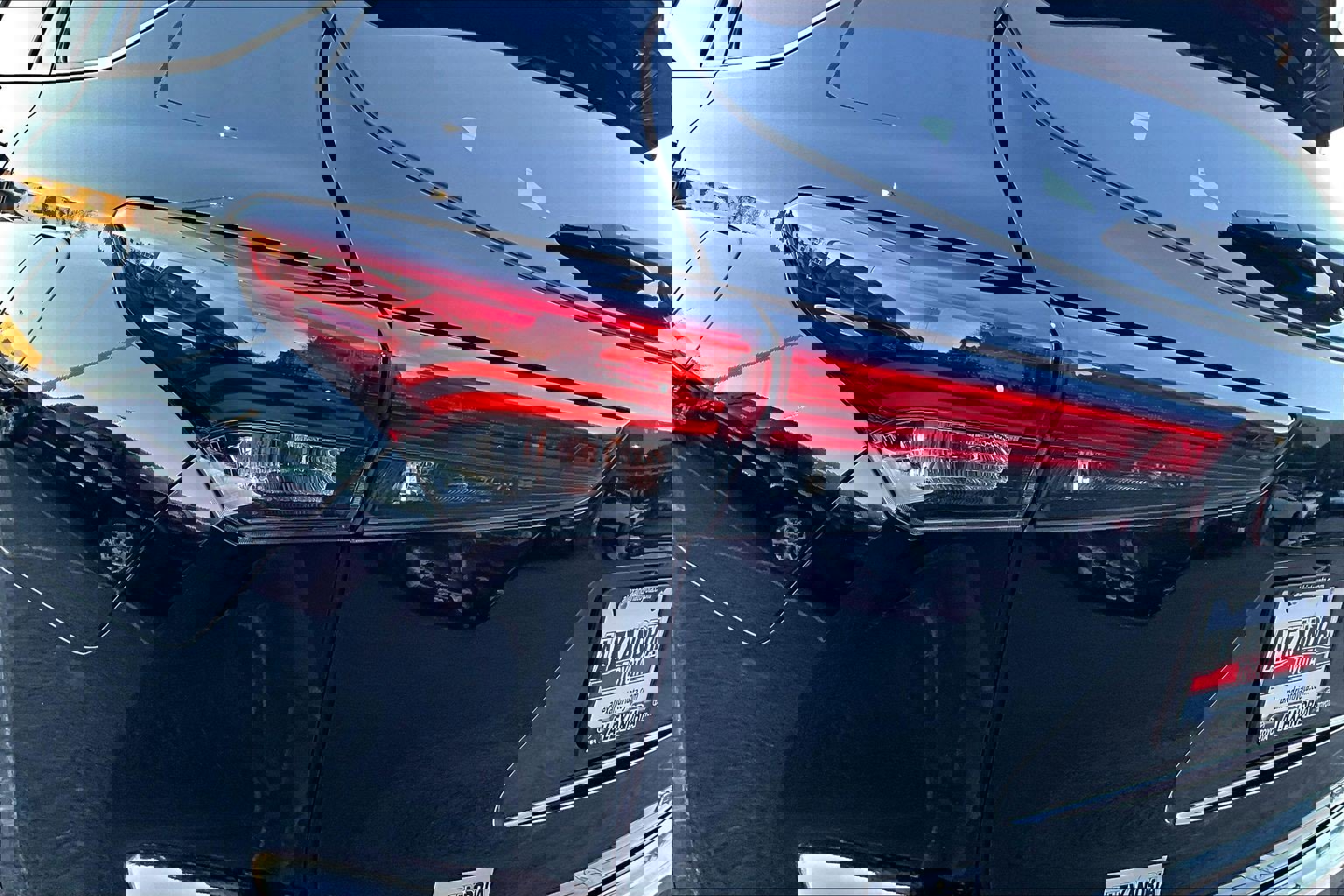 Used 2023 Toyota Highlander Platinum image 29