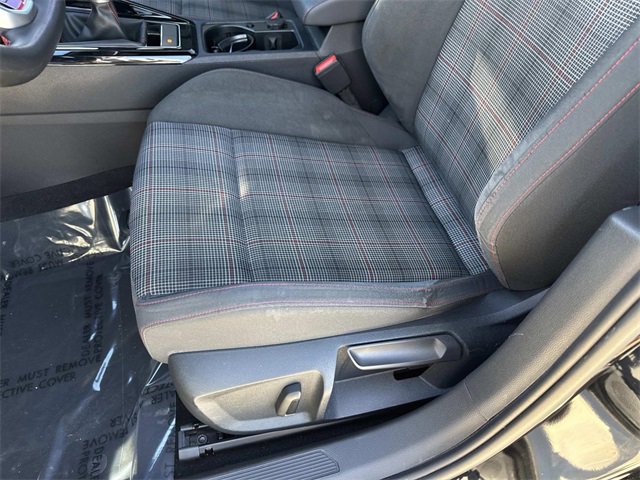 Used 2024 Volkswagen GTI SE image 13