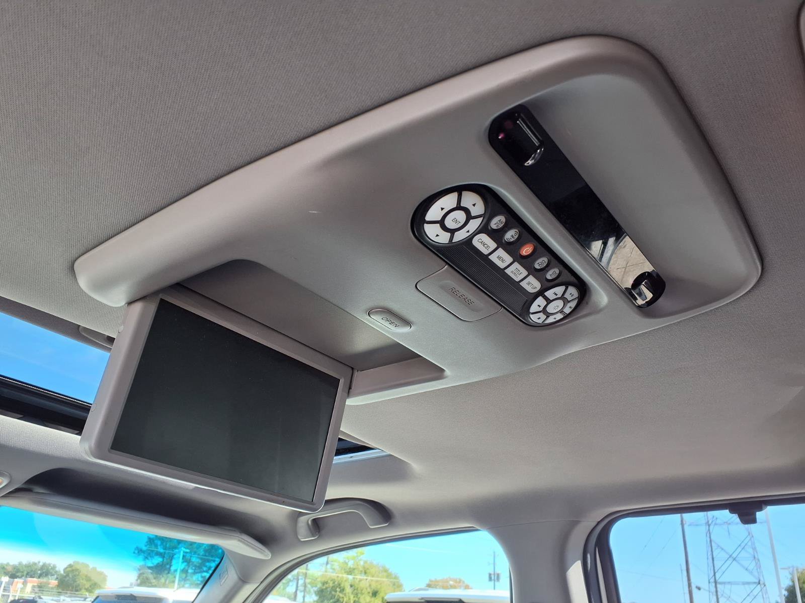 Used 2013 Honda Pilot Touring image 19