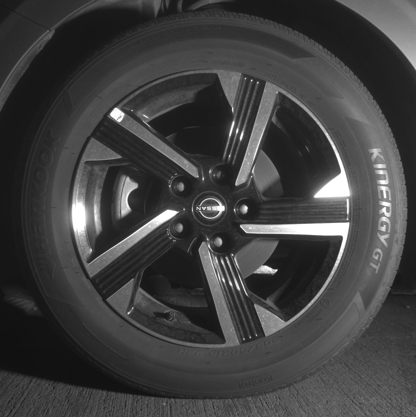 Used 2025 Nissan Sentra SV FWD image 12