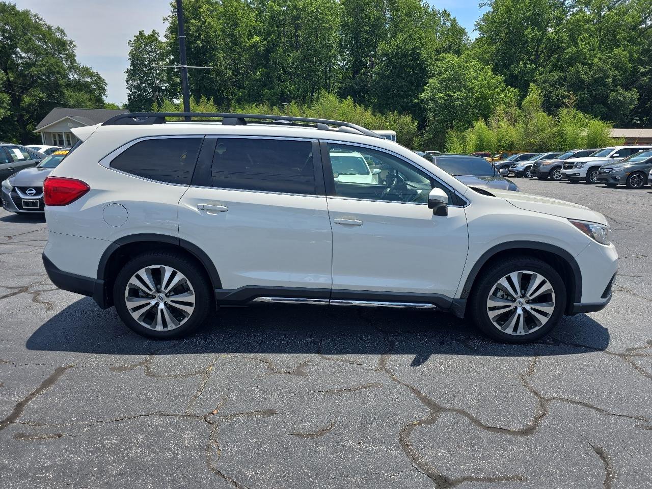 Used 2020 Subaru Ascent Limited w/ Technology Package AWD/4WD image 4
