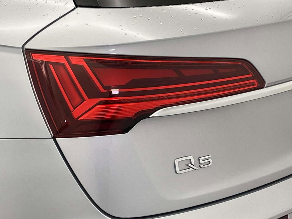 Certified 2023 Audi Q5 2.0T Premium w/ Convenience Package image 16