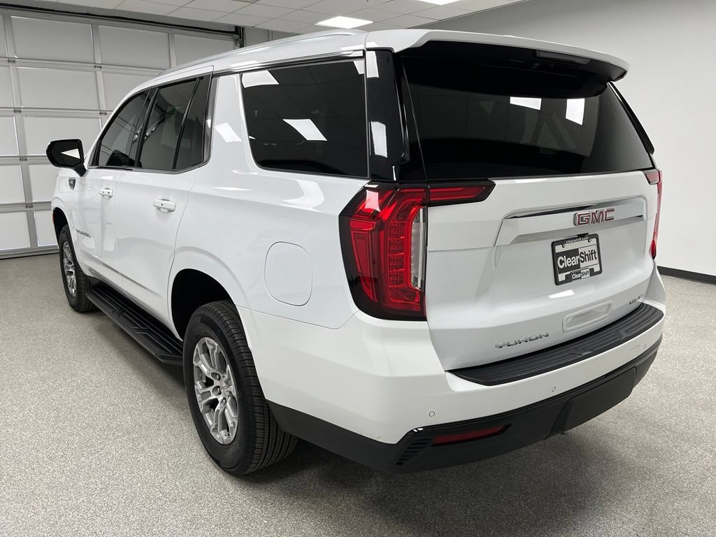 Used 2024 GMC Yukon SLE AWD/4WD image 8