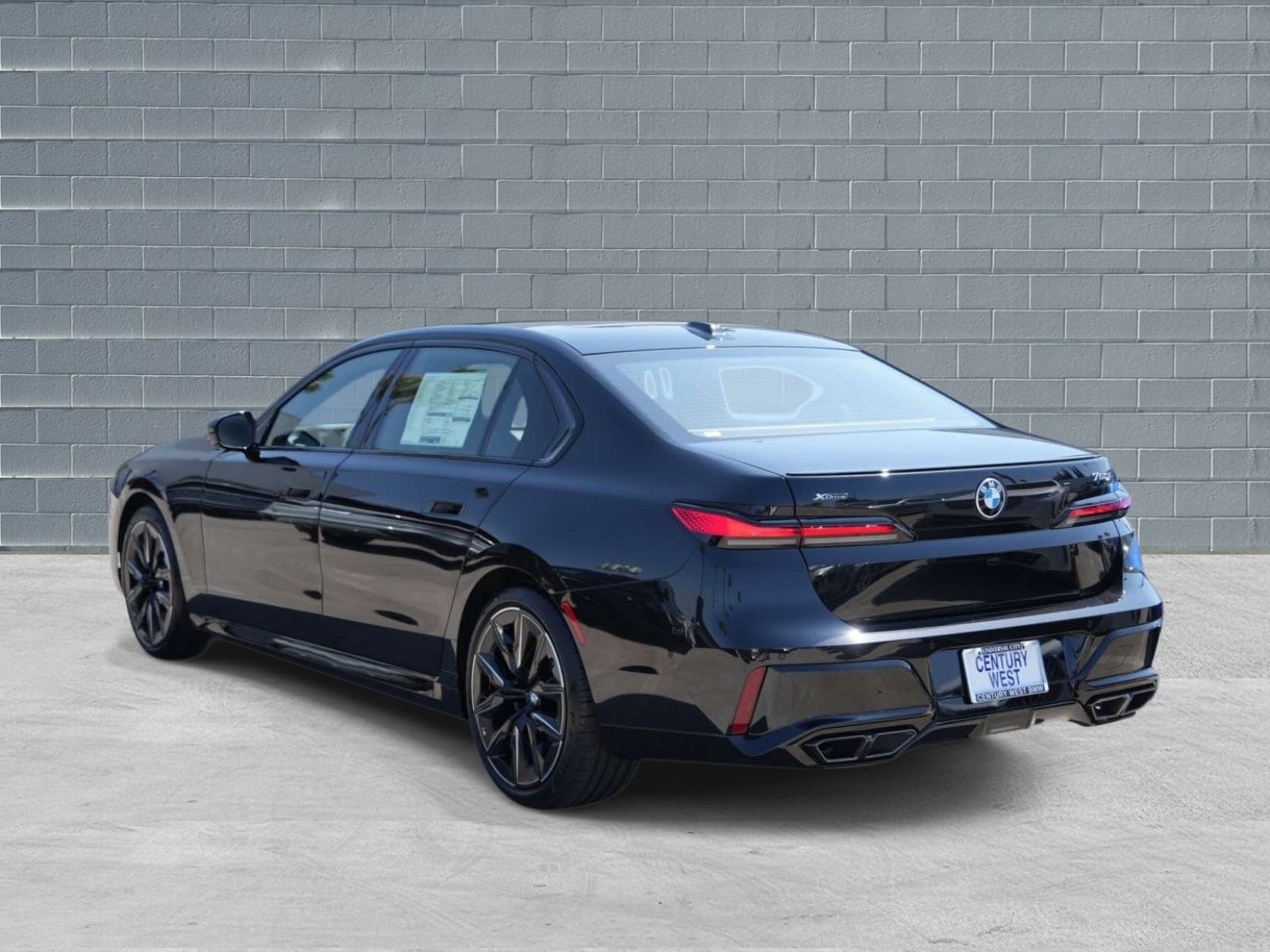 New 2026 BMW 760i xDrive AWD/4WD image 3
