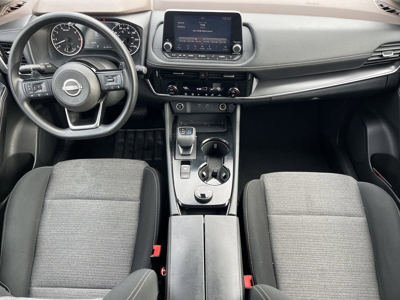 Certified 2022 Nissan Rogue SV image 2