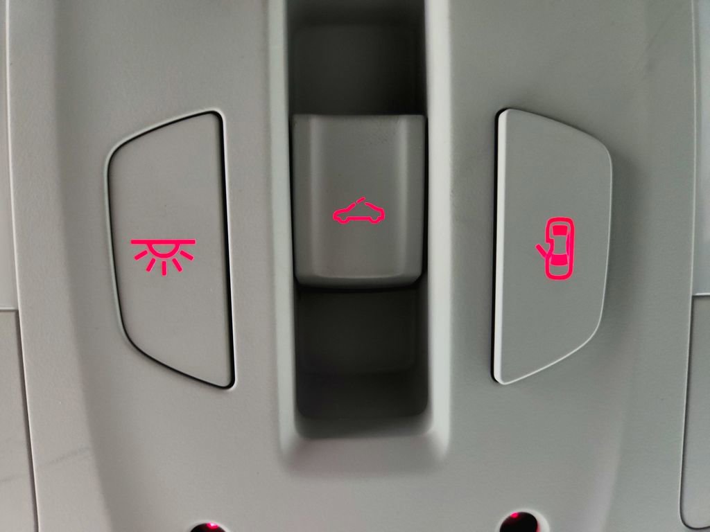 Used 2016 Audi A6 3.0T Premium Plus w/ Driver Assistance Package image 18