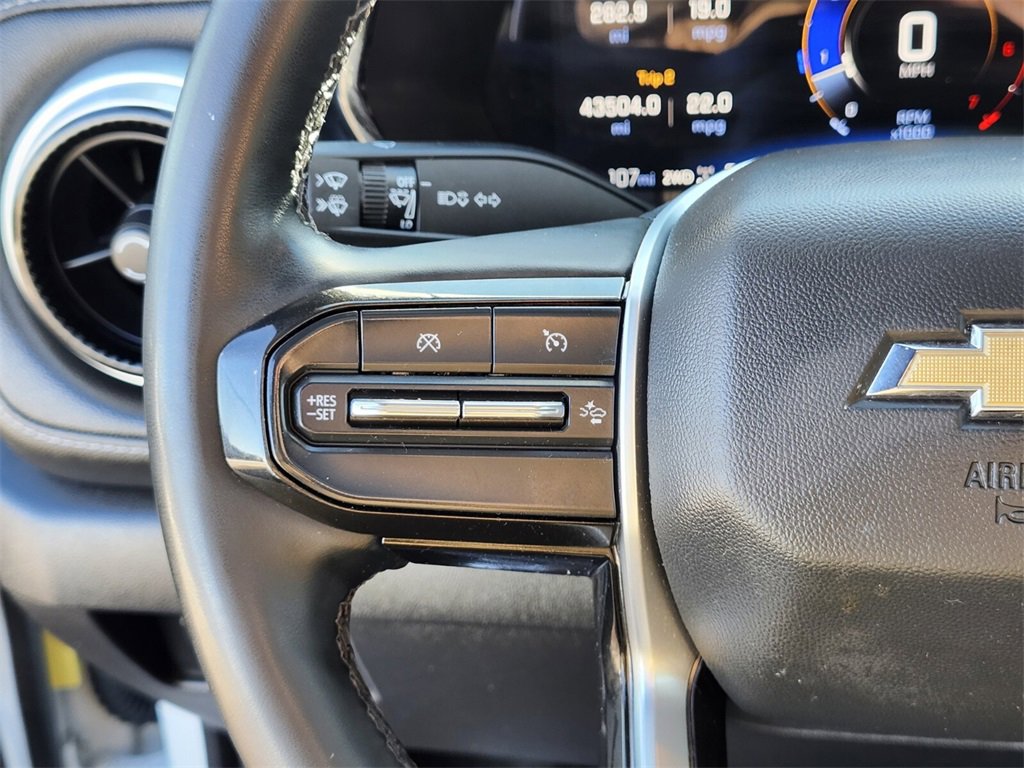 Used 2024 Chevrolet Colorado LT w/ LT Convenience Package II image 27