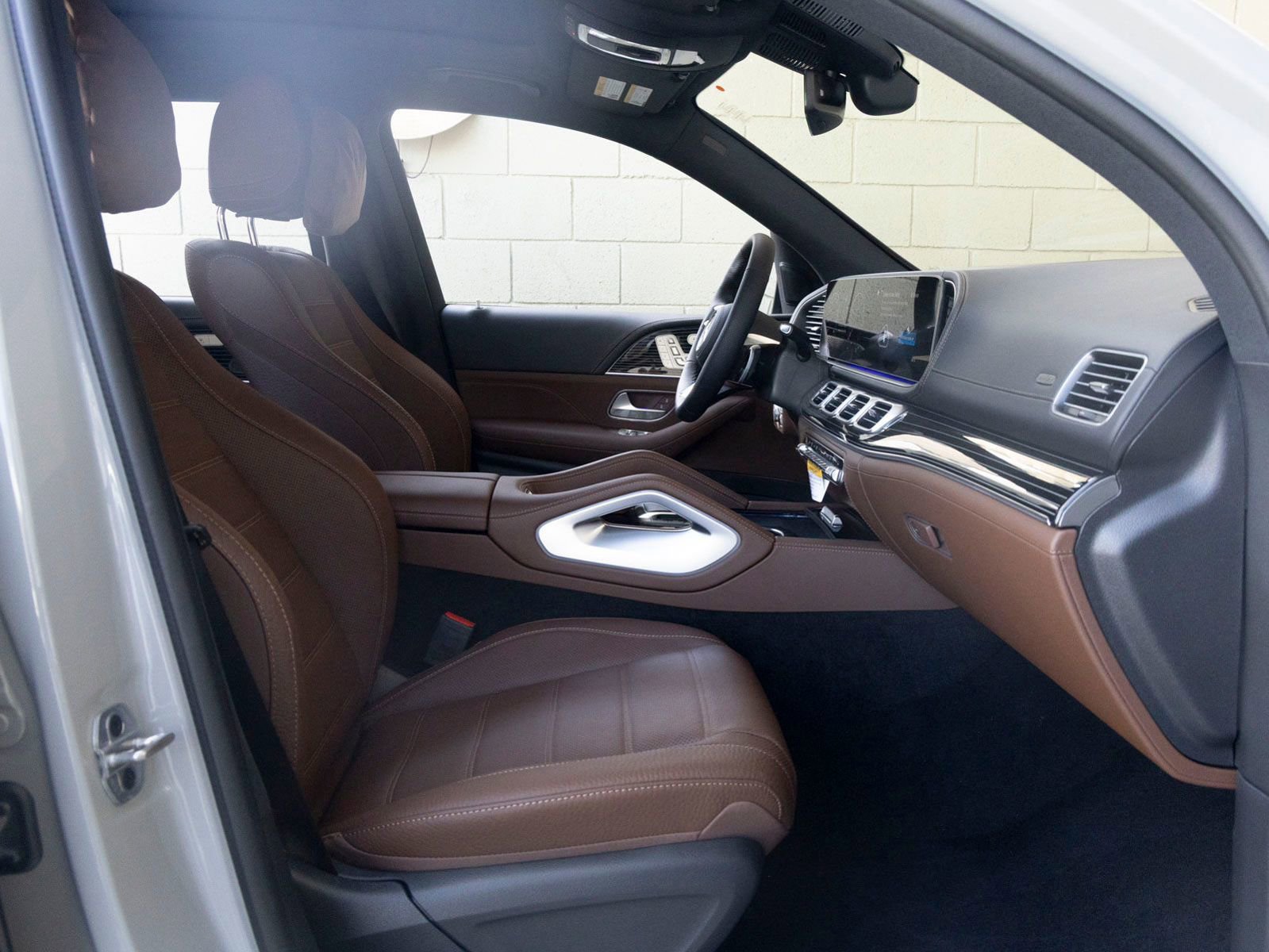 New 2026 Mercedes-Benz GLS 580 4MATIC image 27
