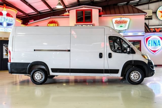 Used 2023 RAM ProMaster 3500 w/ Driver Convenience Group FWD image 10