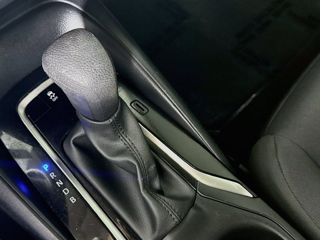 Used 2024 Toyota Corolla LE FWD image 19