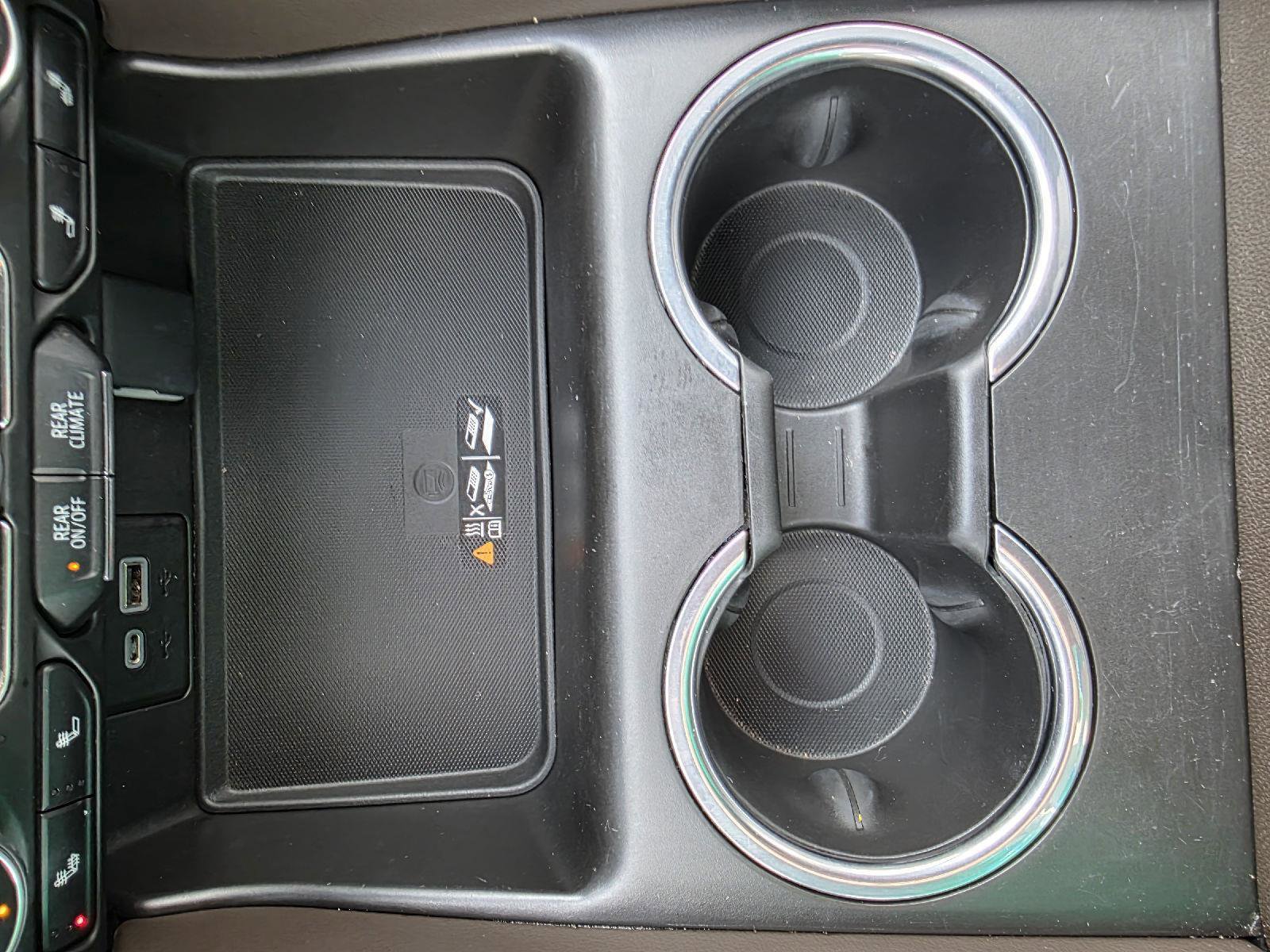 Used 2022 Chevrolet Tahoe LT image 19