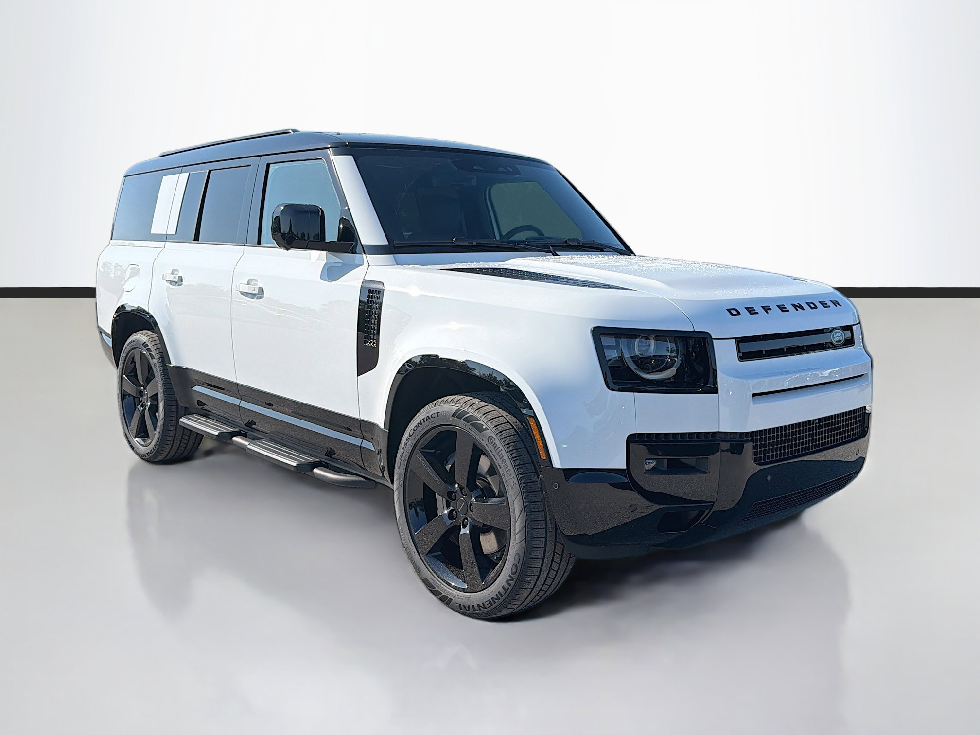 New 2026 Land Rover Defender 130 X-Dynamic SE image 7