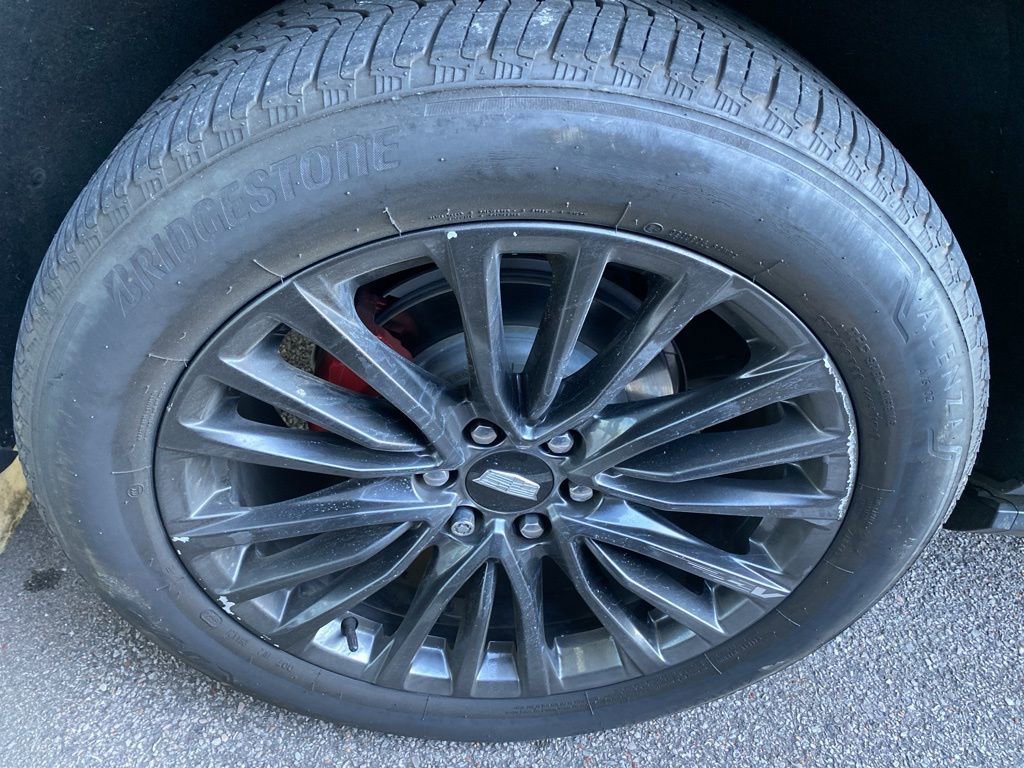 Used 2023 Cadillac Escalade ESV V image 11