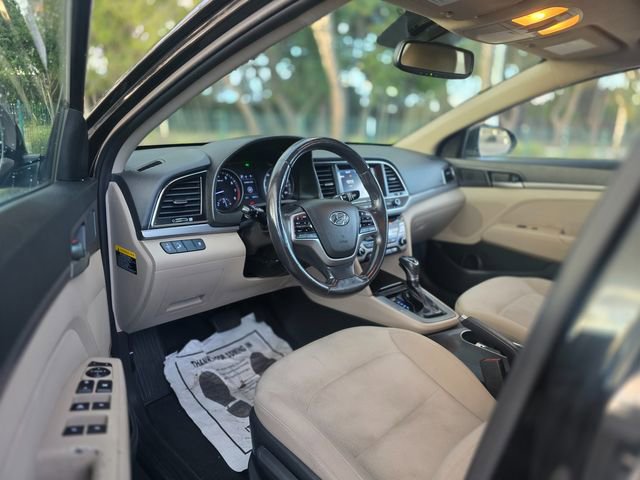 Used 2018 Hyundai Elantra Value Edition FWD image 28