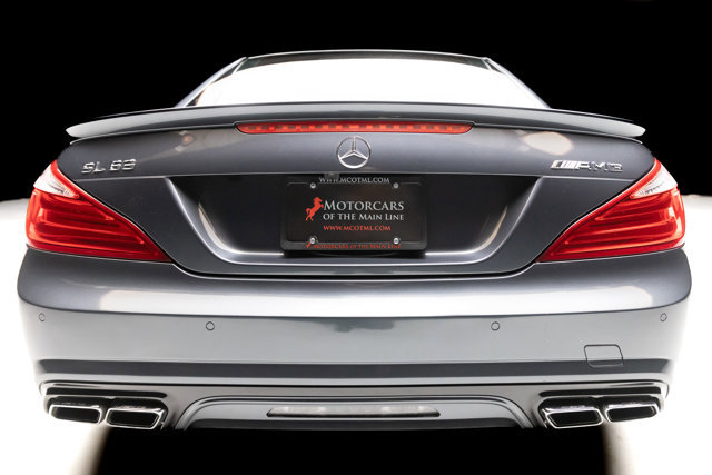 Used 2015 Mercedes-Benz SL 63 AMG w/ Driver Assistance Package image 40