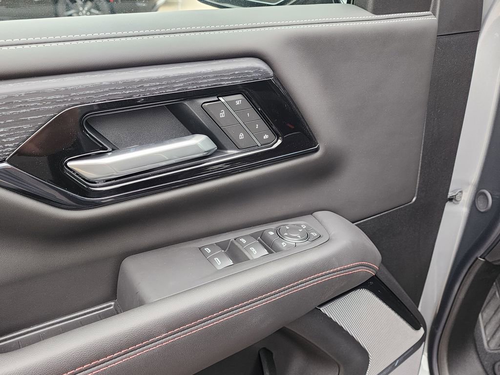 New 2026 GMC Yukon XL AT4 Ultimate image 13