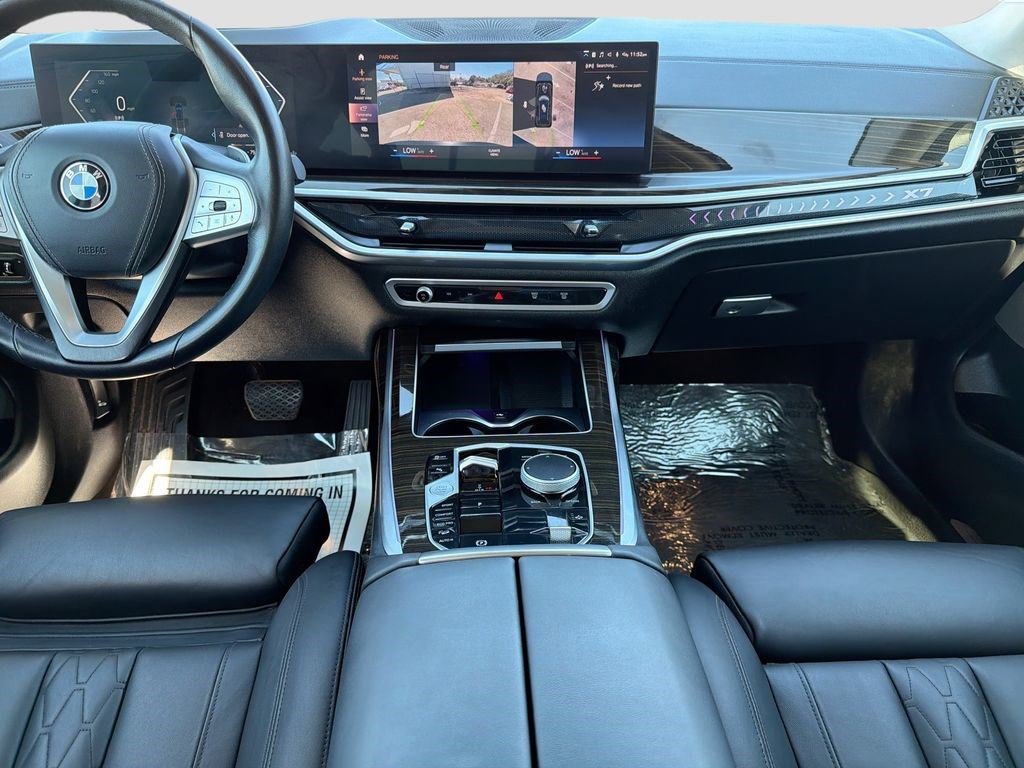 Used 2023 BMW X7 xDrive40i AWD/4WD image 18