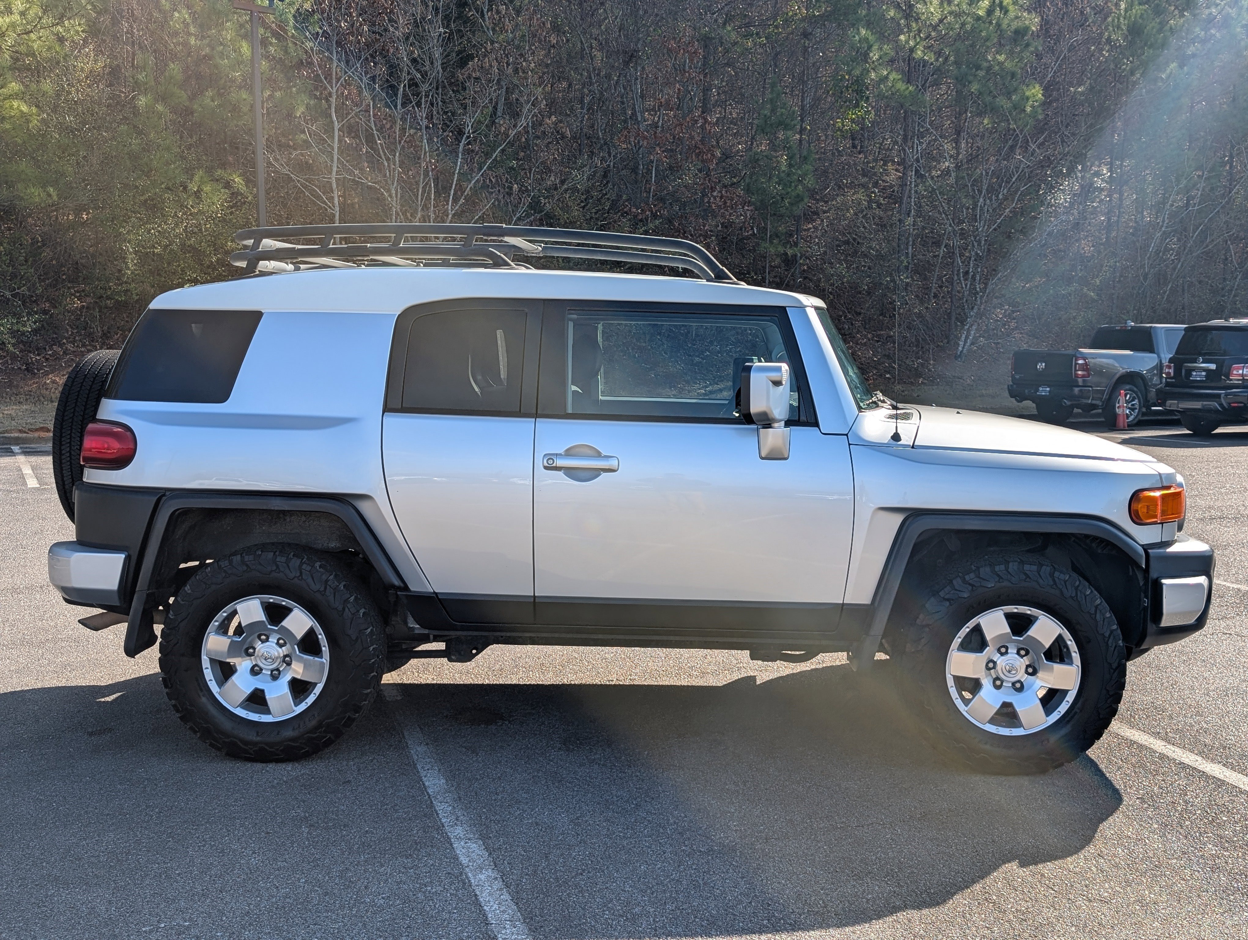 Used 2008 Toyota FJ Cruiser 4WD image 10