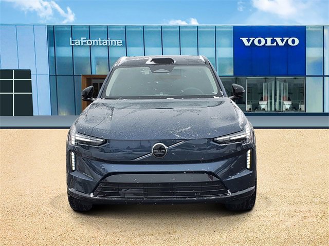 New 2025 Volvo EX90 Ultra image 2