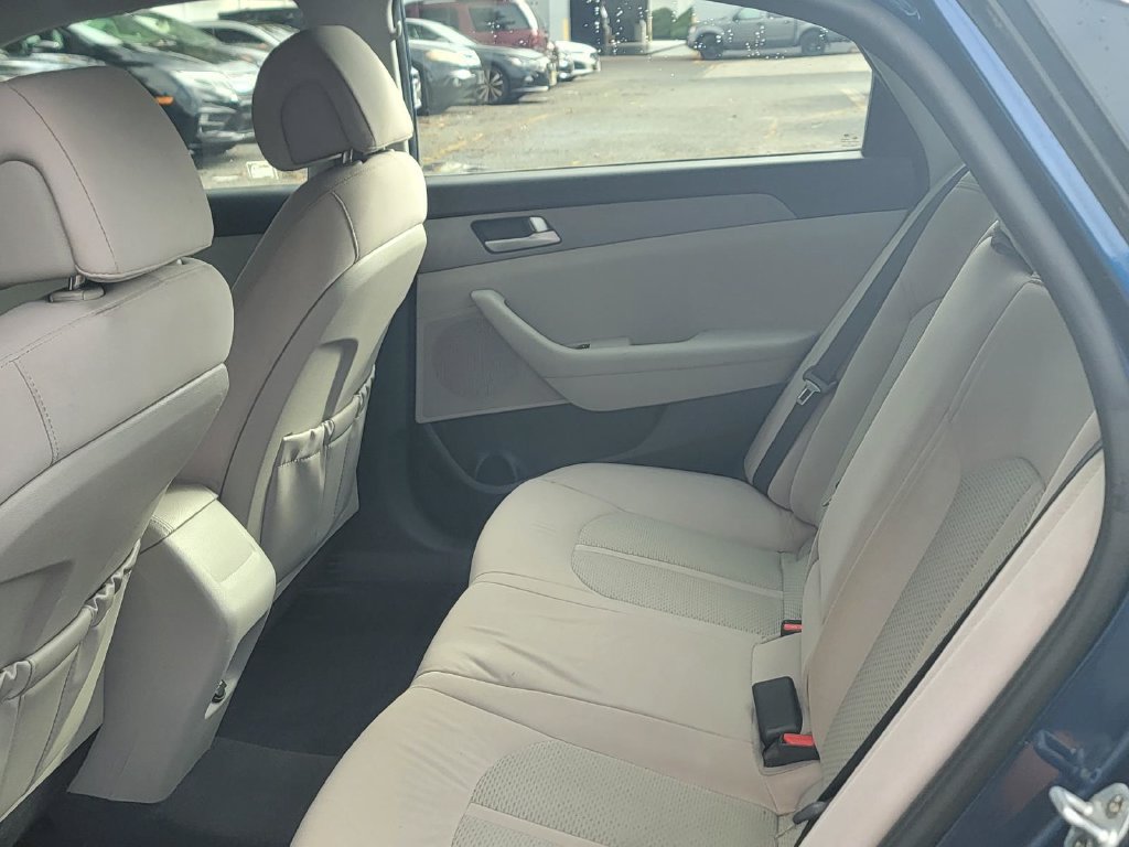 Used 2017 Hyundai Sonata SE FWD image 15