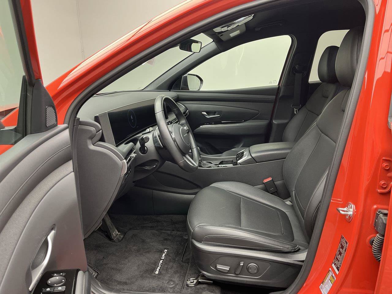 Used 2025 Hyundai Santa Cruz XRT AWD/4WD image 3