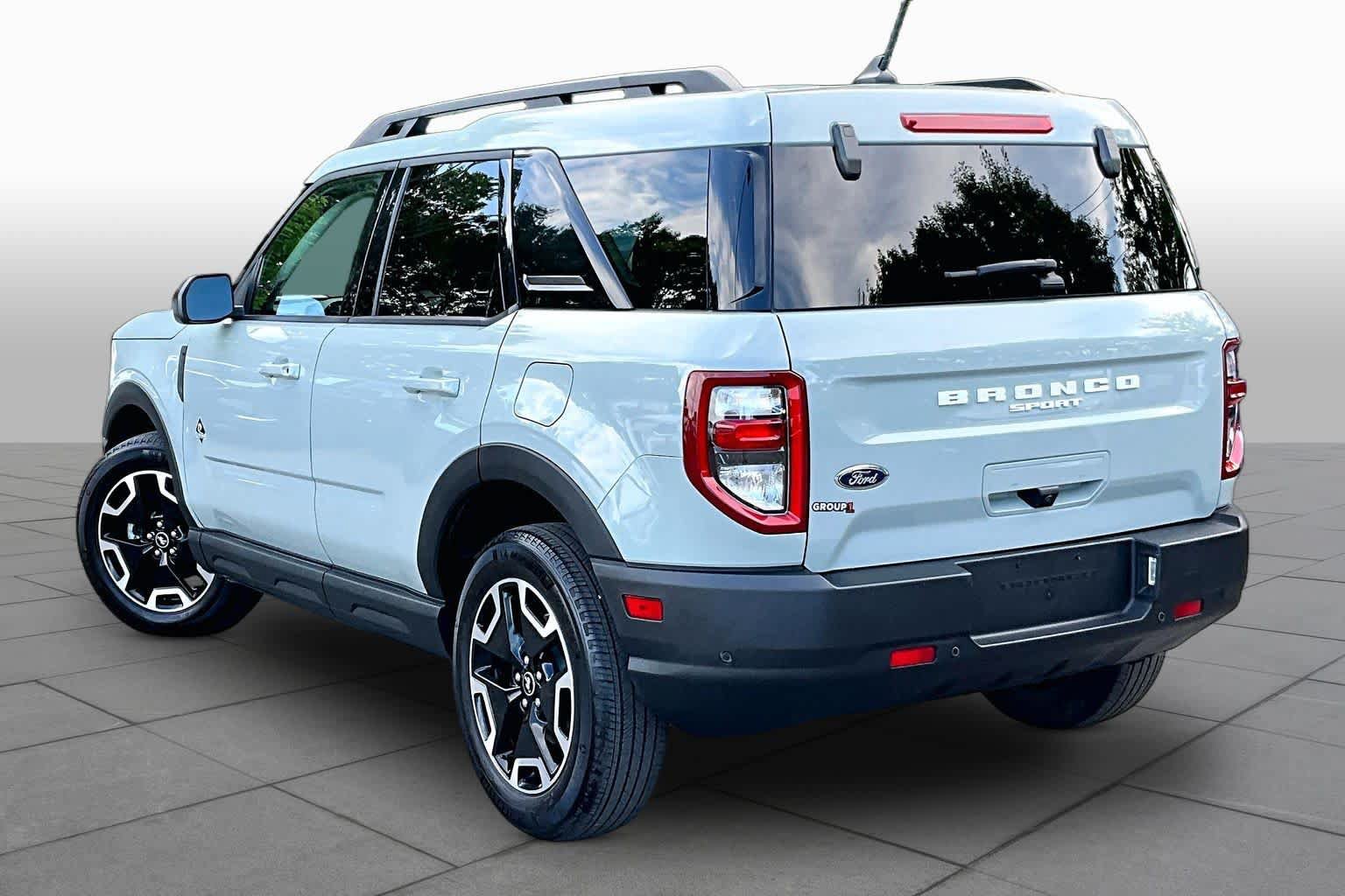 Used 2023 Ford Bronco Sport Outer Banks AWD/4WD image 23