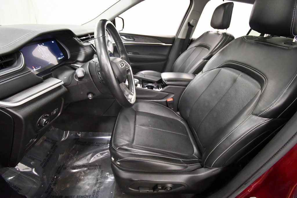 Used 2021 Jeep Grand Cherokee L Limited w/ Luxury Tech Group II image 14