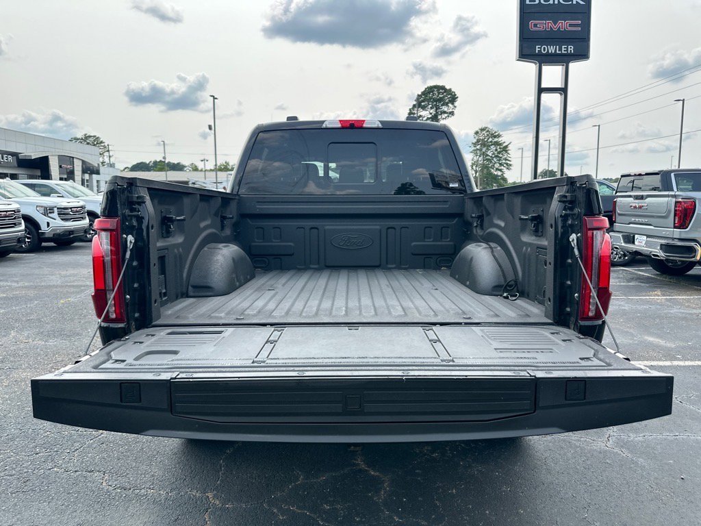Used 2024 Ford F150 Platinum w/ FX4 Off-Road Package image 6