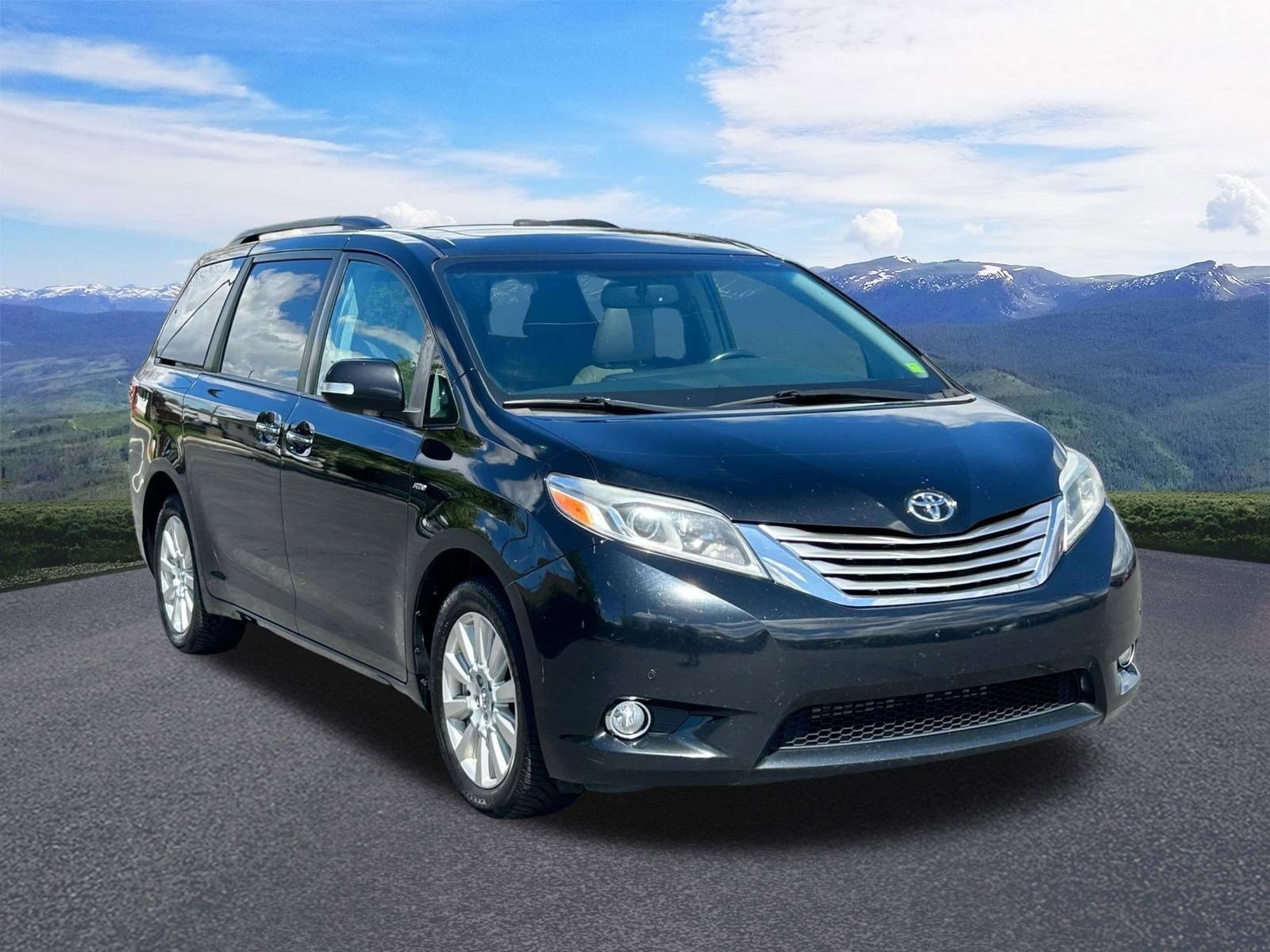 Used 2017 Toyota Sienna Limited AWD/4WD image 8