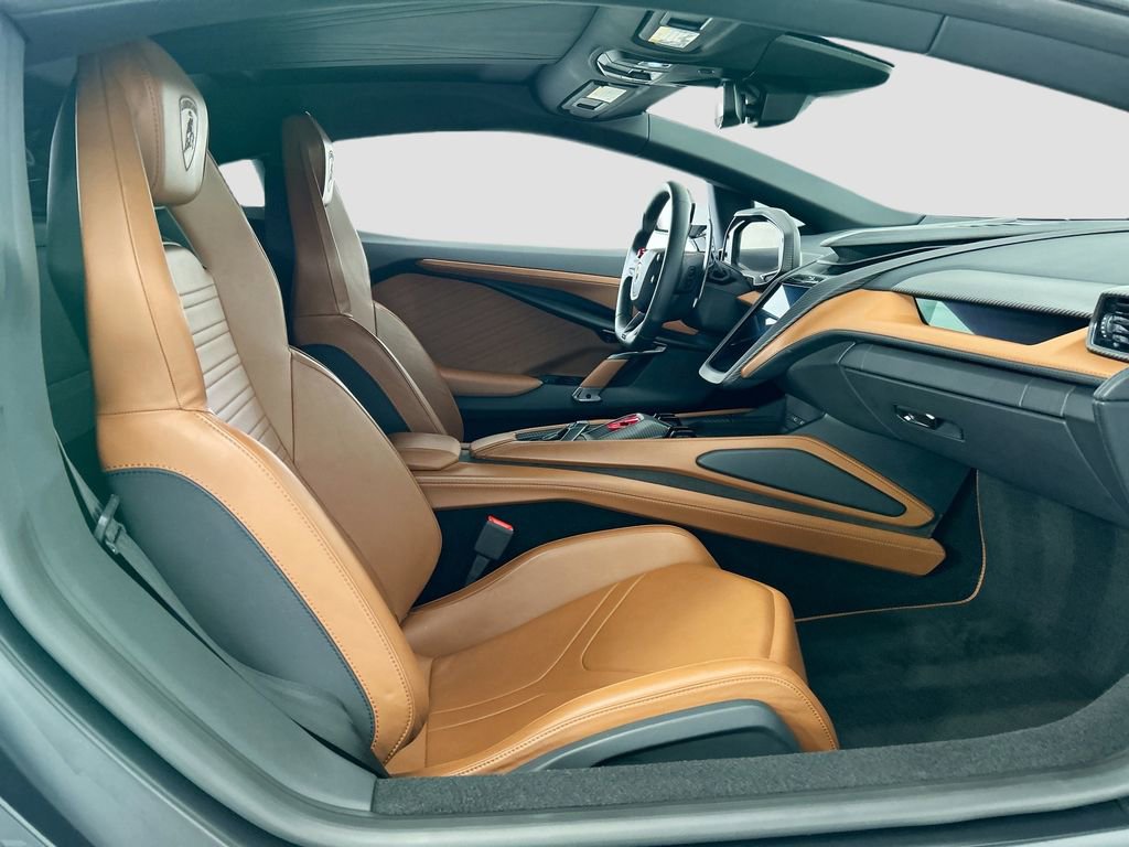 Used 2024 Lamborghini Revuelto AWD/4WD image 19