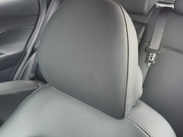 Certified 2025 Hyundai Kona Limited AWD/4WD image 10